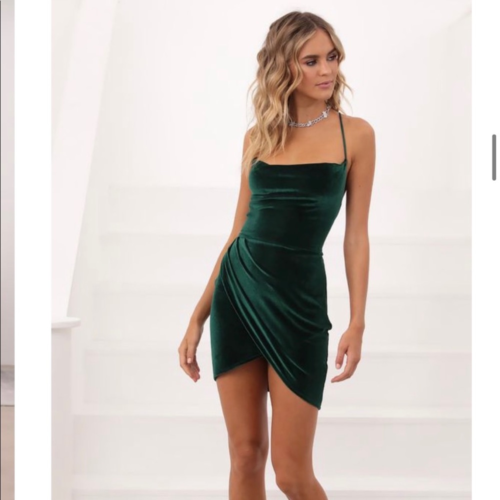 BRAND NEW, NEVER WORN, DISCONTINUED HUNTER GREEN LOVE AFFAIR DRESS